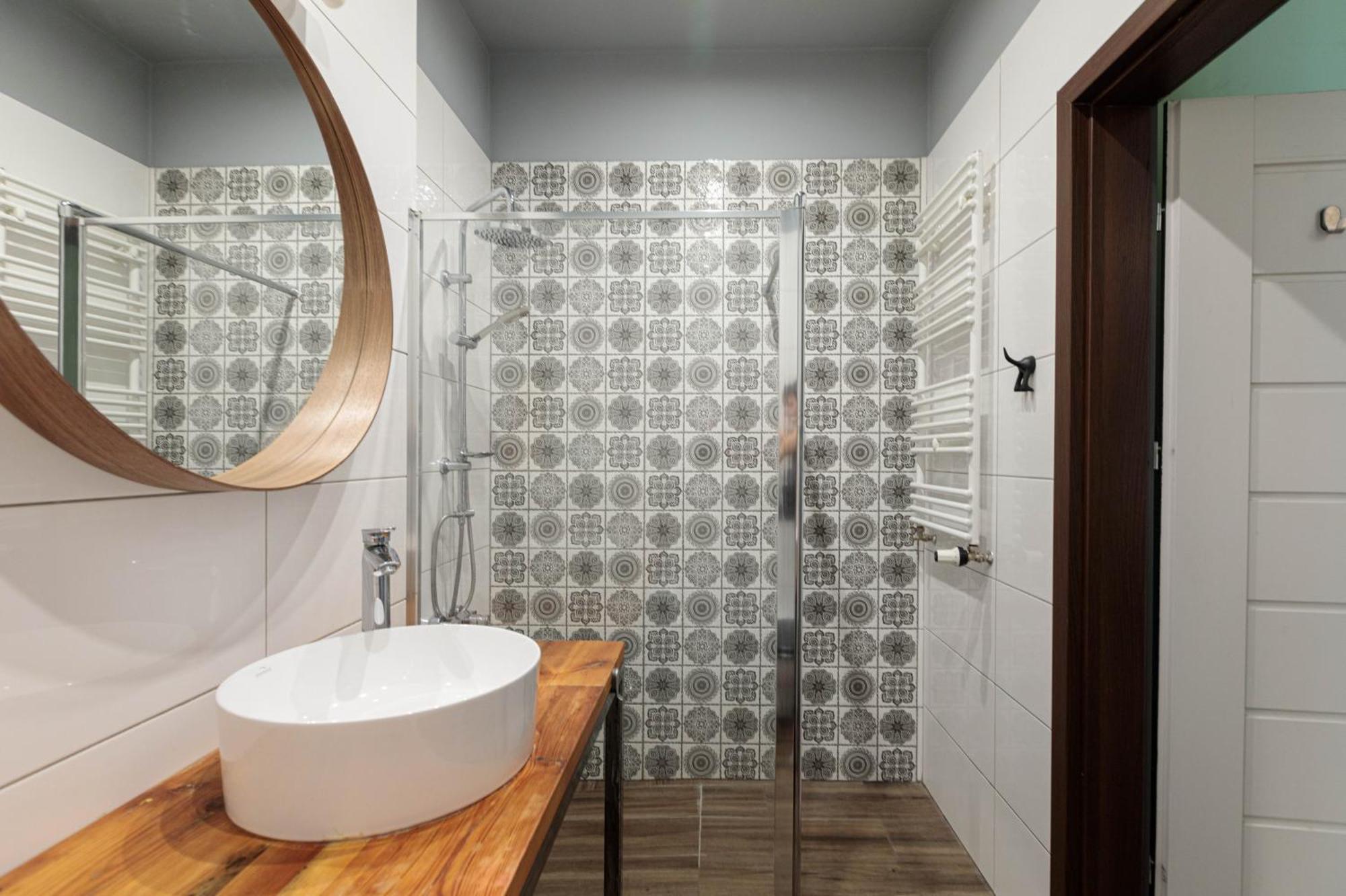 Golden Apartments Wroclaw - Cozy Studio - Main Rail Station&K24 Luaran gambar